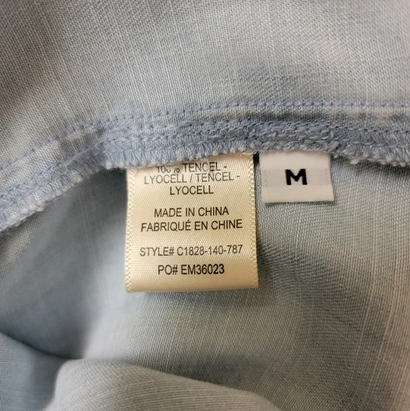 Anthropologie Cloth & Stone Polka Dot Chambray Button Back Tank Top Size Medium - Picture 7 of 7